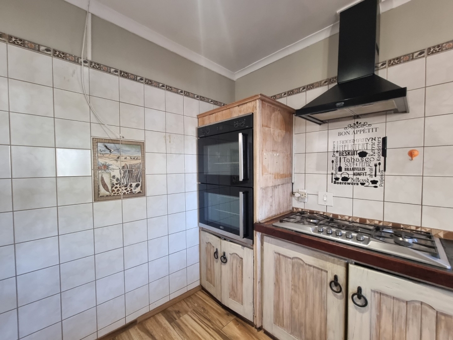 4 Bedroom Property for Sale in Table View Western Cape